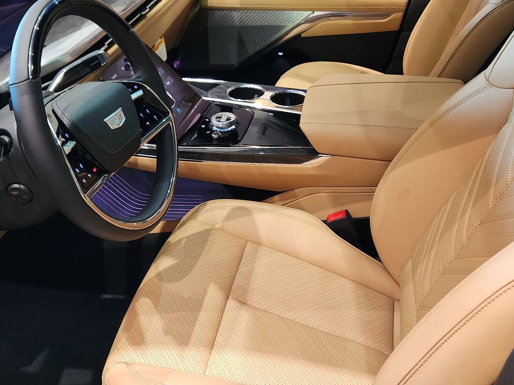 2025 Cadillac Escalade IQ Sport 2 - Photo 7