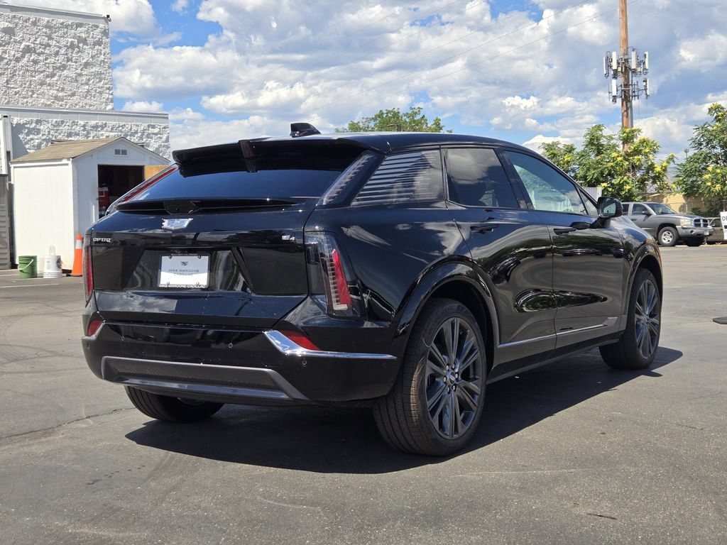 New 2027 CADILLAC OPTIQ Premium Sport SUV