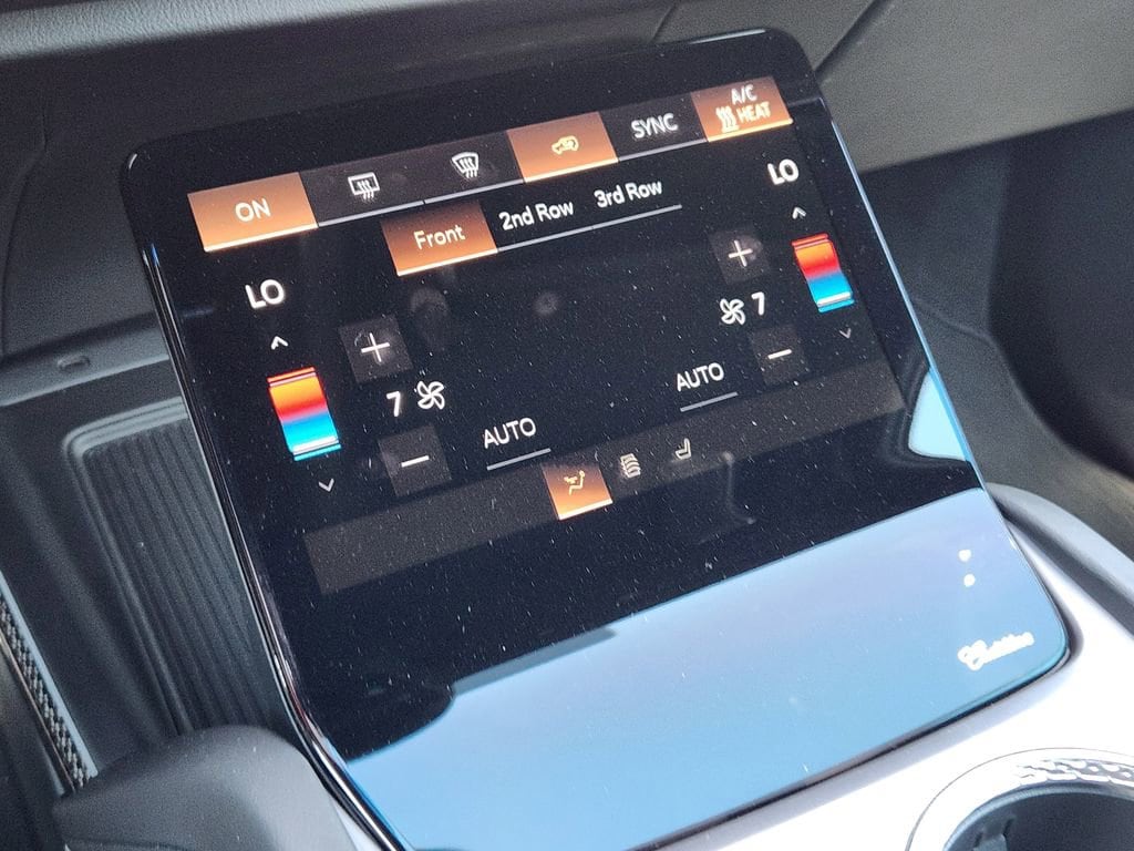 2026 Cadillac VISTIQ Sport - Photo 19