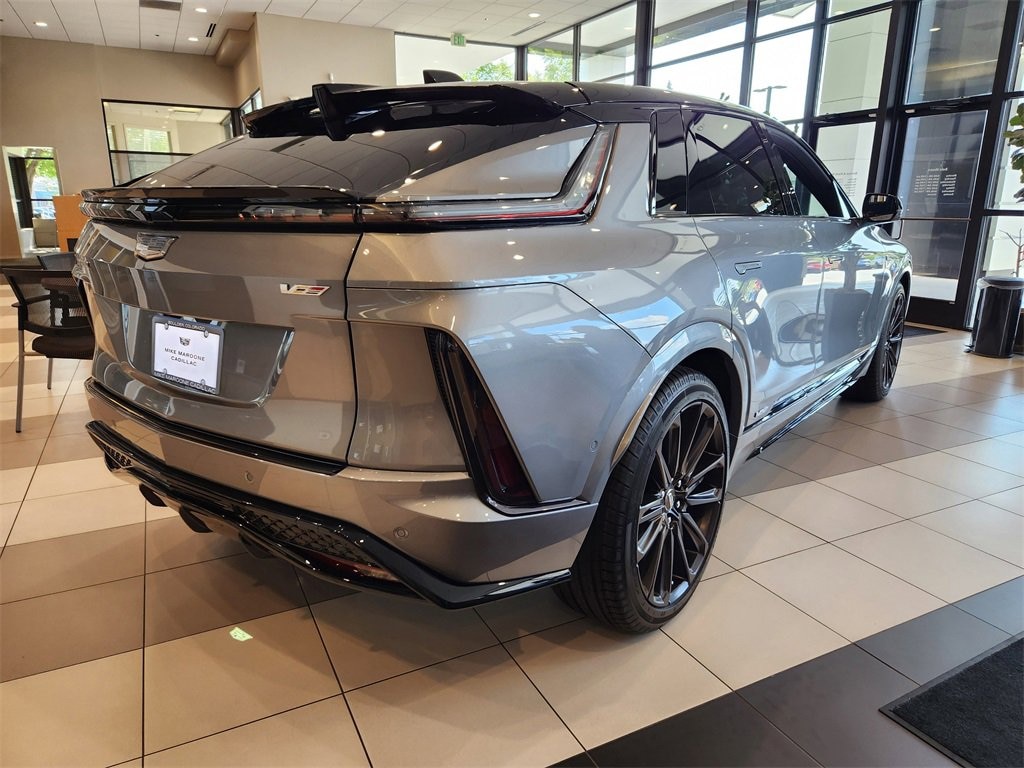 New 2026 CADILLAC LYRIQ V-Series Premium SUV