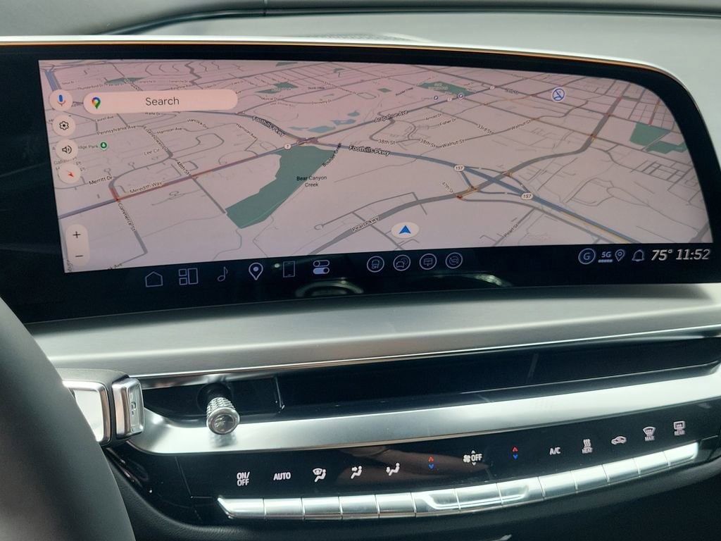 2026 Cadillac LYRIQ V Premium - Photo 17