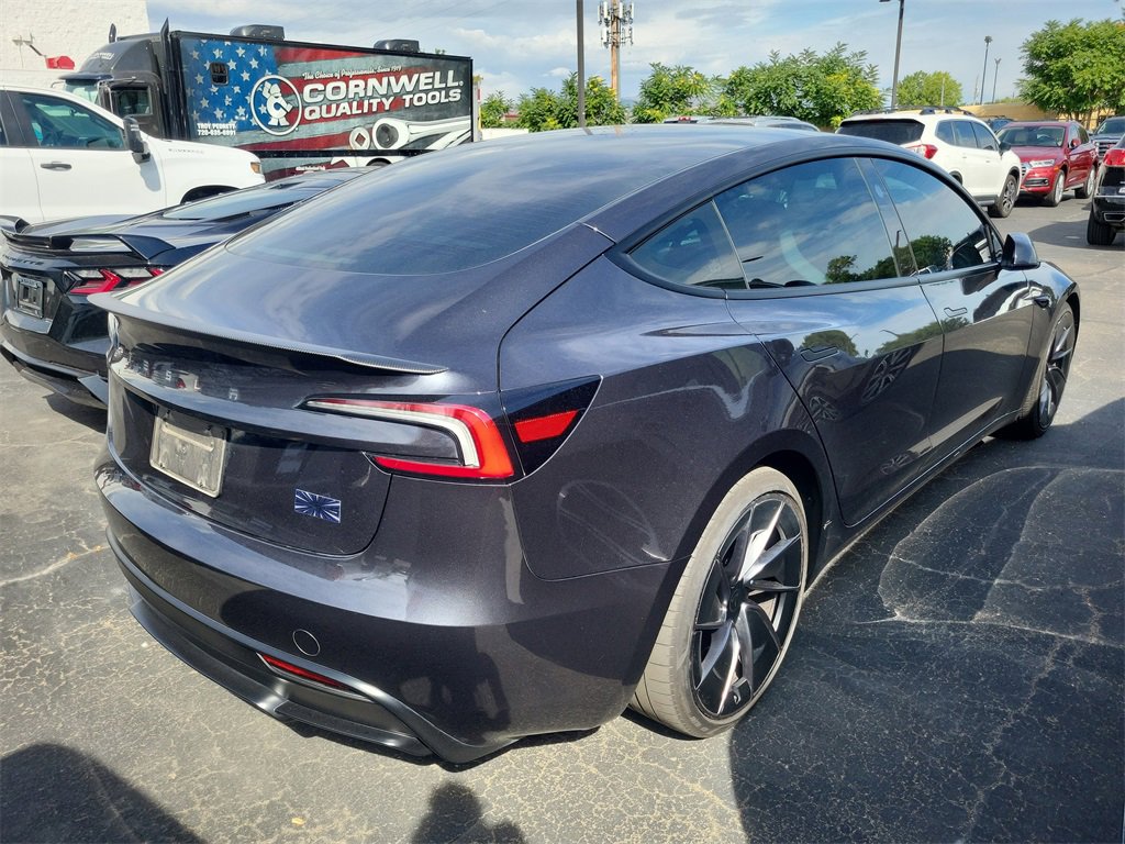 2024 Tesla Model 3 Performance photo 4