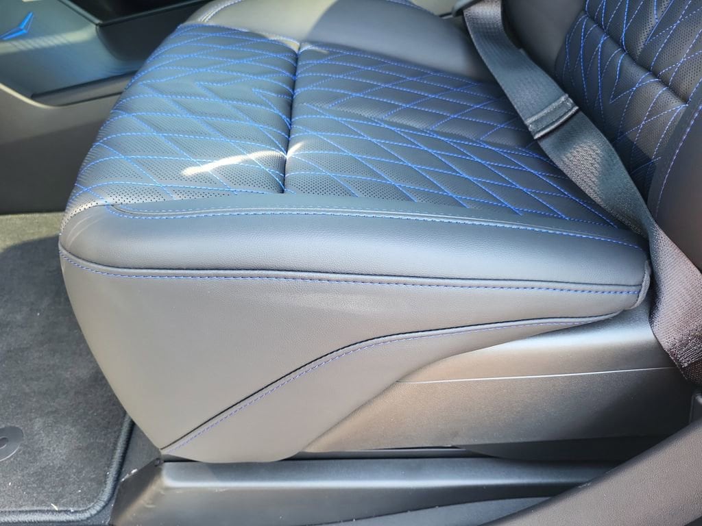 2026 Cadillac Escalade IQ Luxury - Photo 11