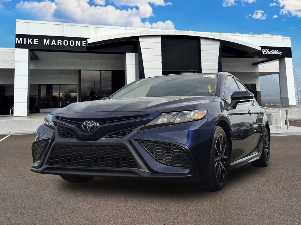 Used 2022 Toyota Camry SE