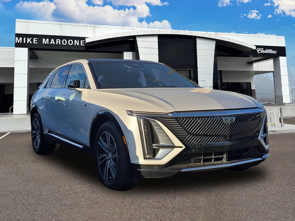 Used 2024 Cadillac LYRIQ Luxury 1 with VIN 1GYKPPRL6RZ101461 for sale in Boulder, CO