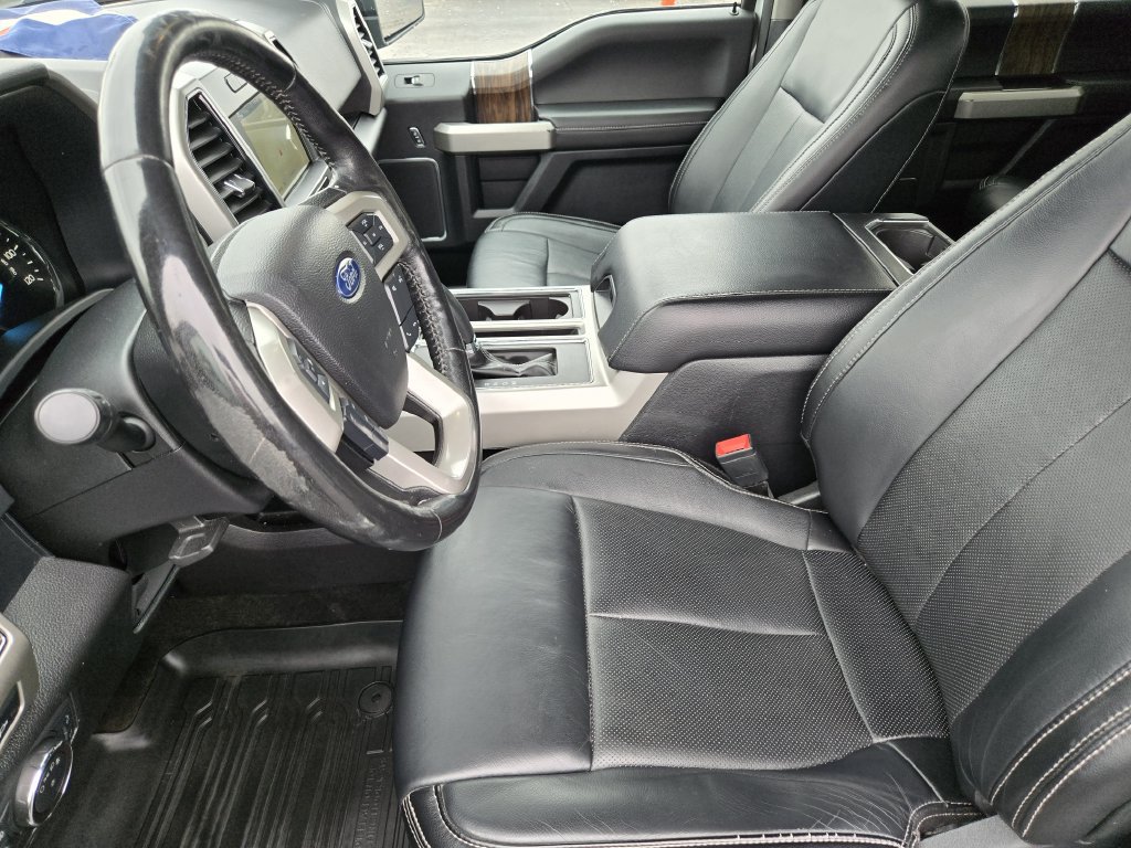 2019 Ford F-150 Lariat - Photo 9