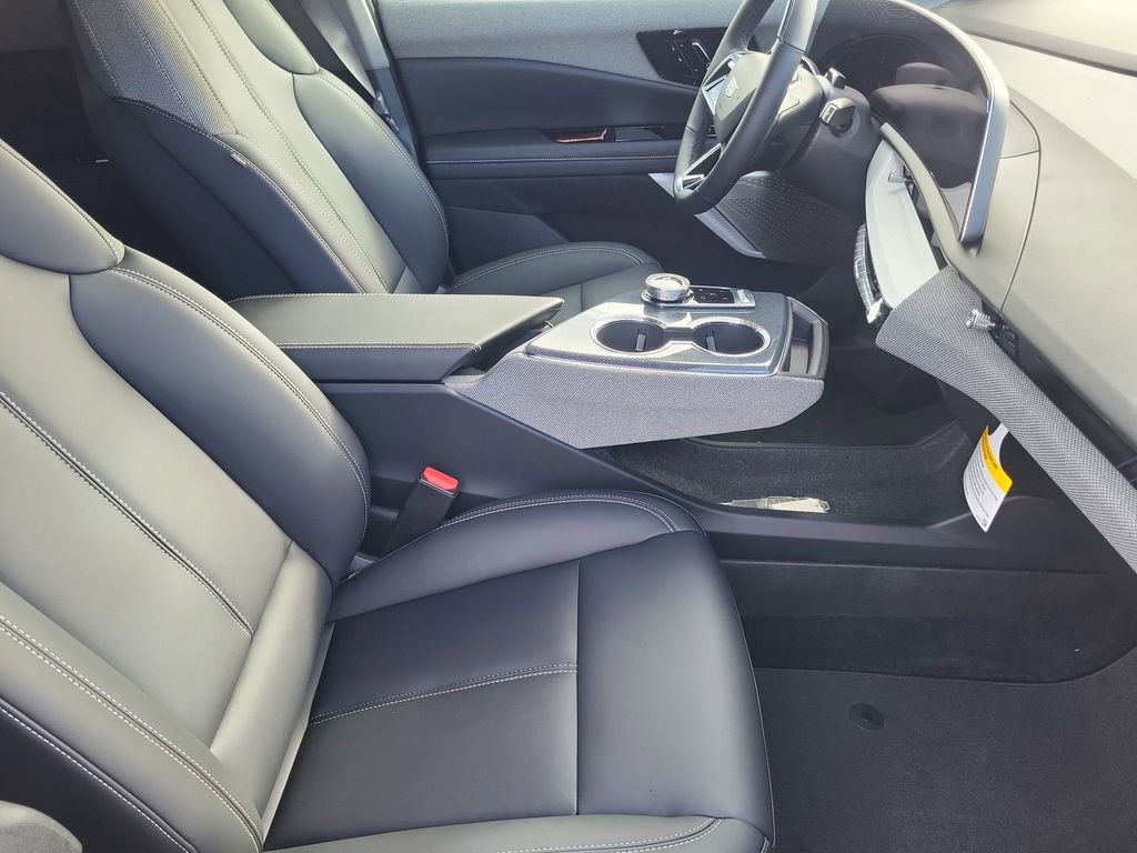 2026 Cadillac OPTIQ Sport - Photo 10