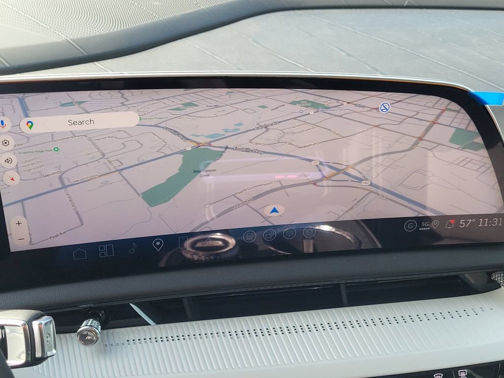 2026 Cadillac OPTIQ Sport - Photo 18