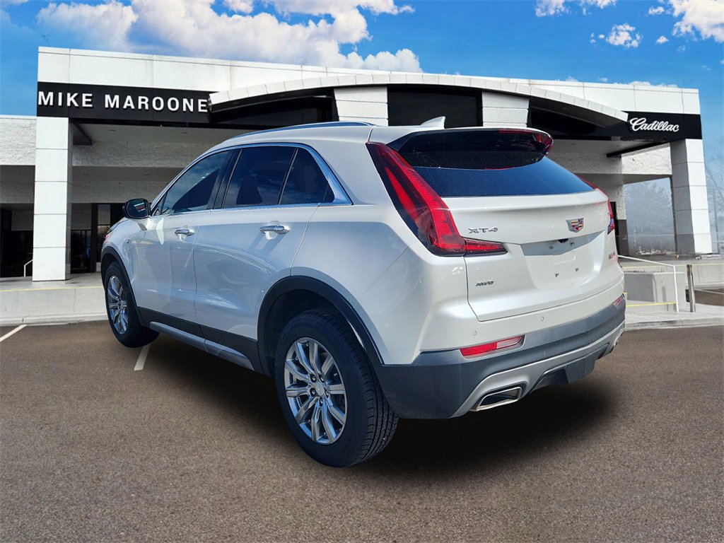2023 Cadillac XT4 Premium Luxury photo 4
