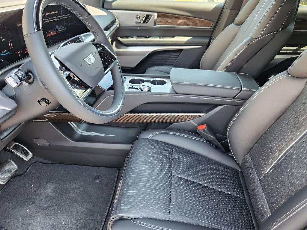 2026 Cadillac VISTIQ Sport - Photo 12