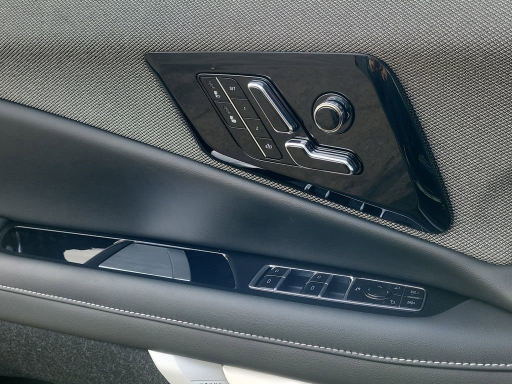 2026 Cadillac OPTIQ Sport - Photo 13