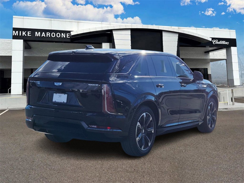 2025 Cadillac Escalade IQ Sport photo 3