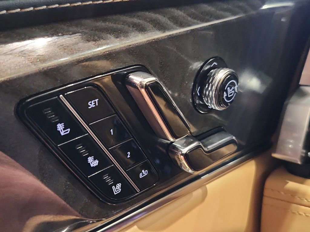 2025 Cadillac Escalade IQ Sport 2 - Photo 17
