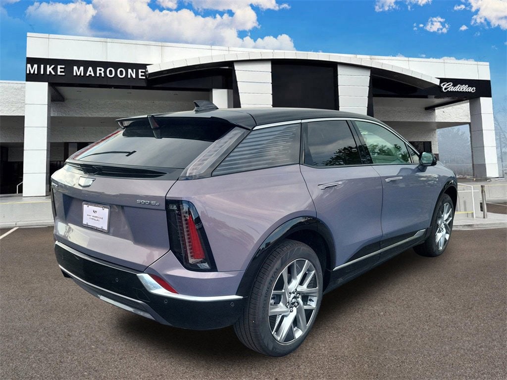 New 2025 CADILLAC OPTIQ Luxury 1 SUV