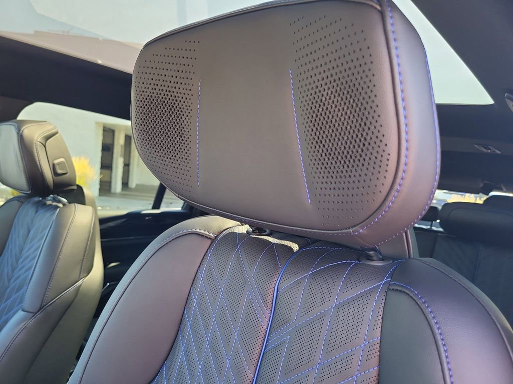 2026 Cadillac Escalade IQ Luxury - Photo 12