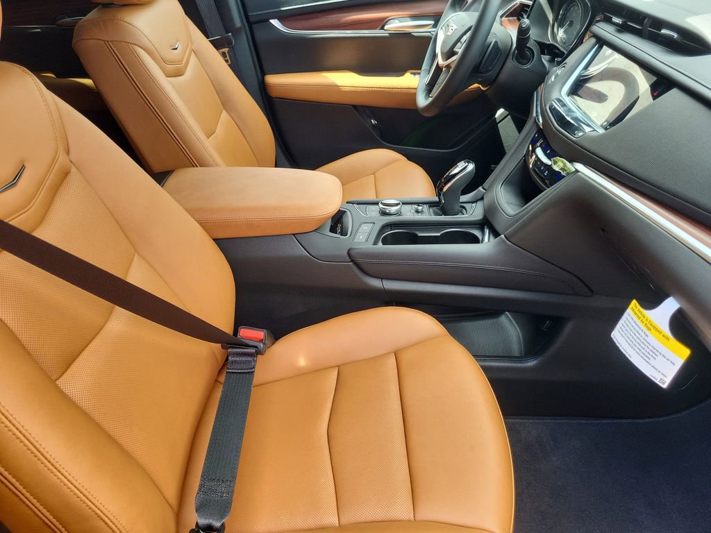 2025 Cadillac XT5 Premium Luxury - Photo 10