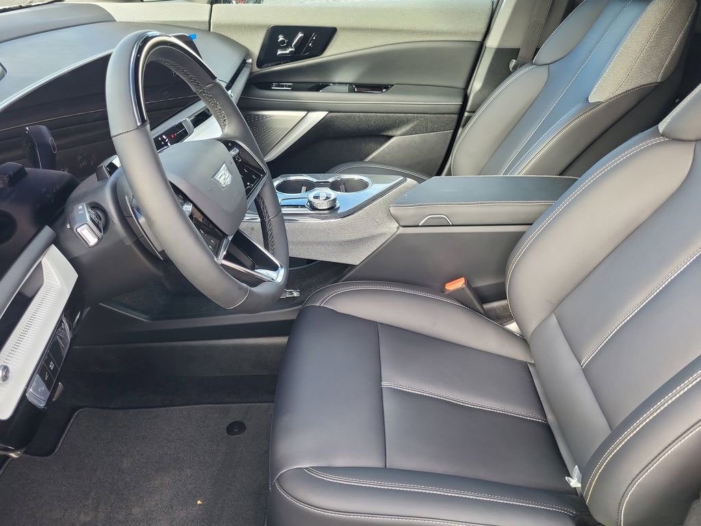 2026 Cadillac OPTIQ Sport - Photo 9