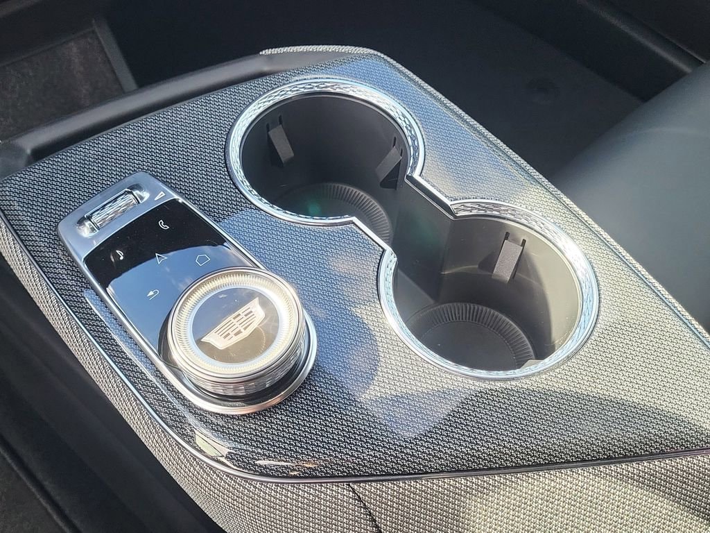 2026 Cadillac OPTIQ Sport - Photo 21
