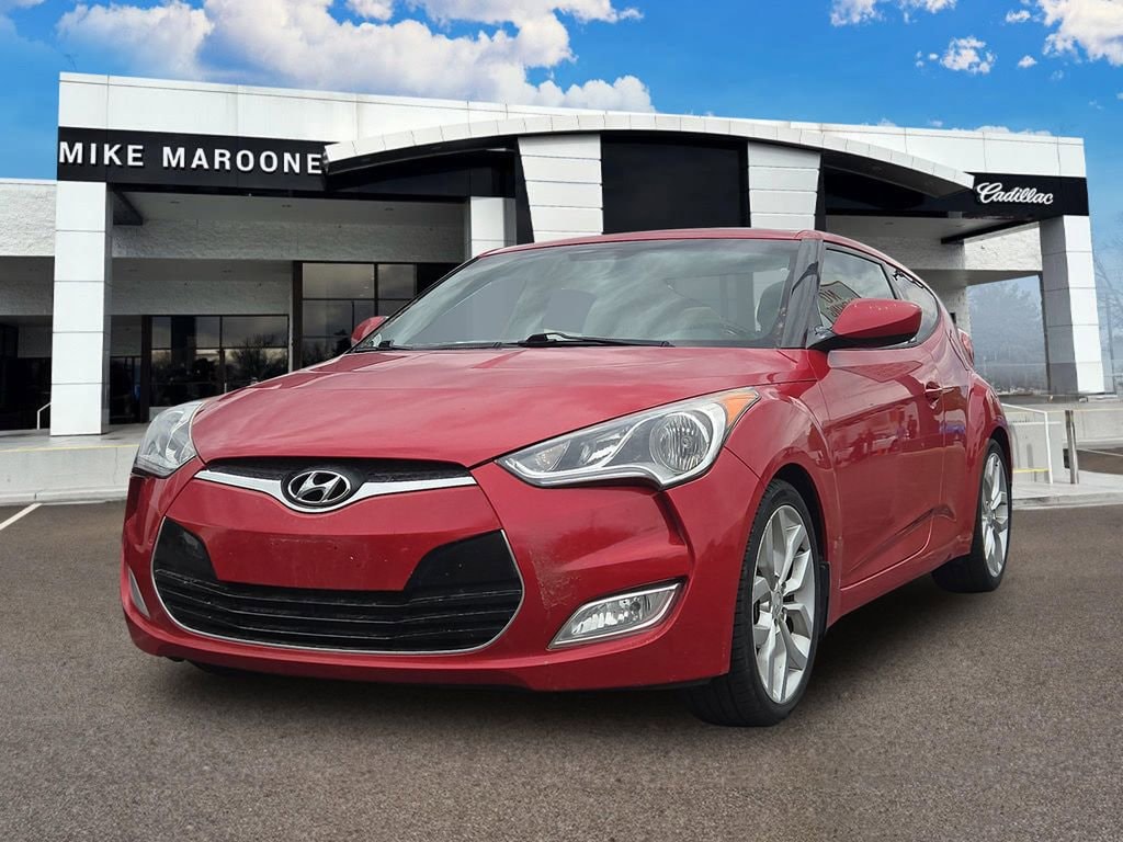 Used 2013 Hyundai Veloster w/Gray Int