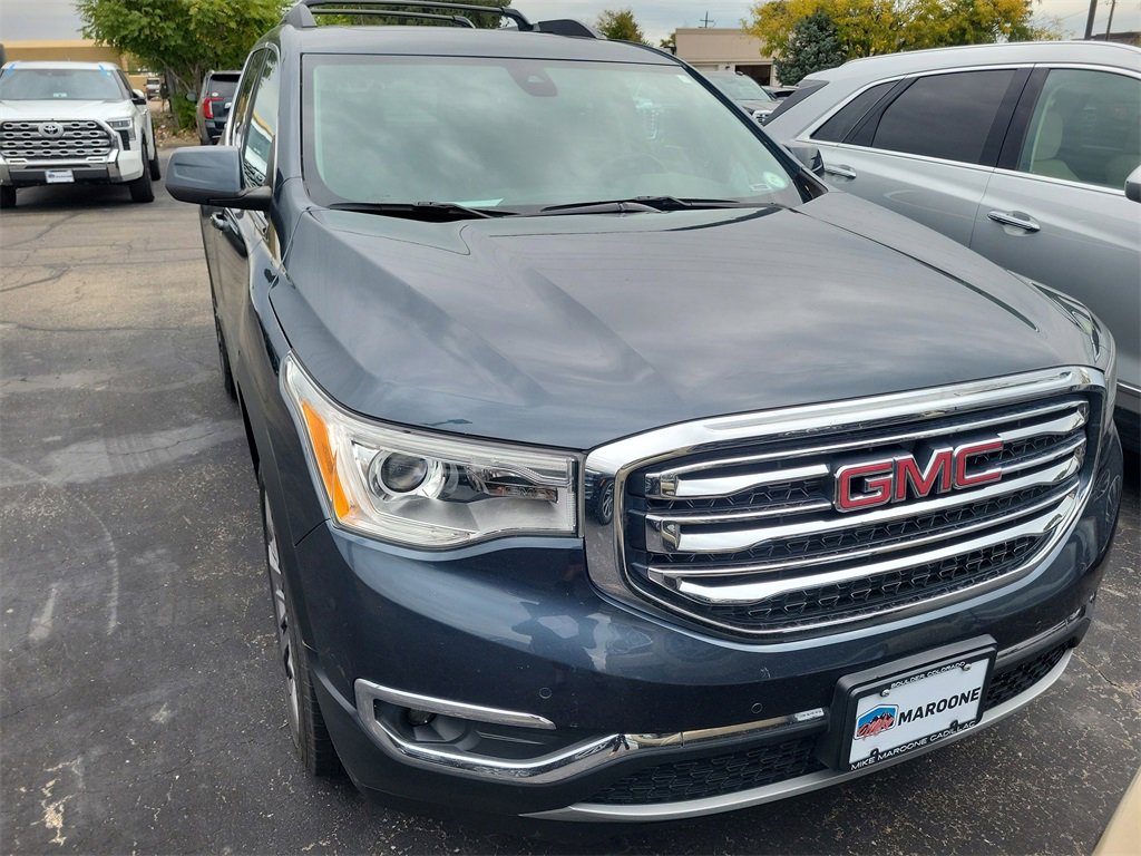 2019 Gmc Acadia SLT photo 3