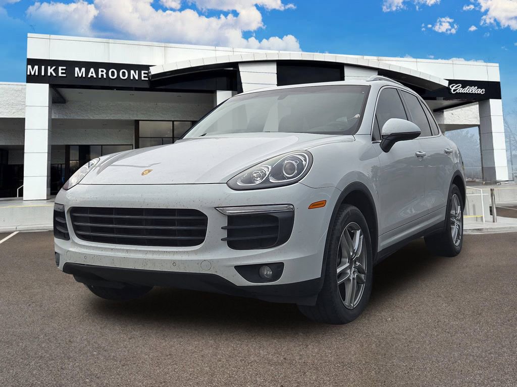 2016 Porsche Cayenne Tiptronic's photo