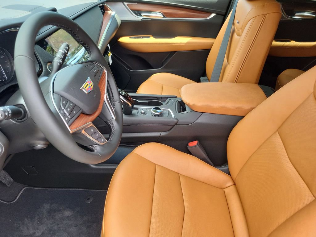2025 Cadillac XT5 Premium Luxury - Photo 9