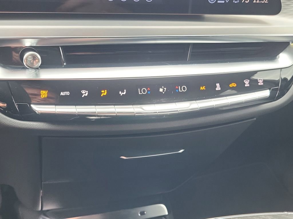 2026 Cadillac LYRIQ V Premium - Photo 19