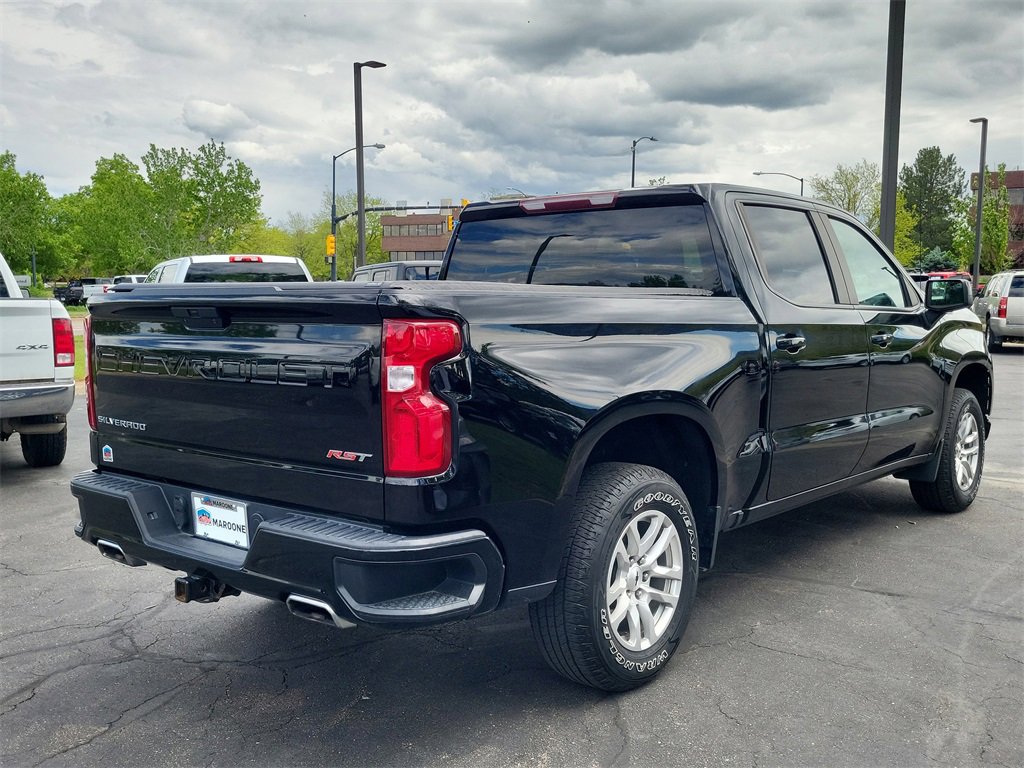 2021 Chevrolet Silverado 1500 RST photo 3