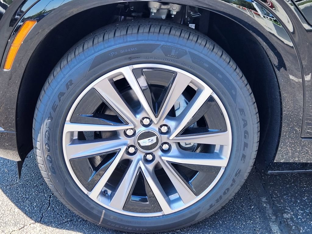 2026 Cadillac VISTIQ Sport - Photo 10