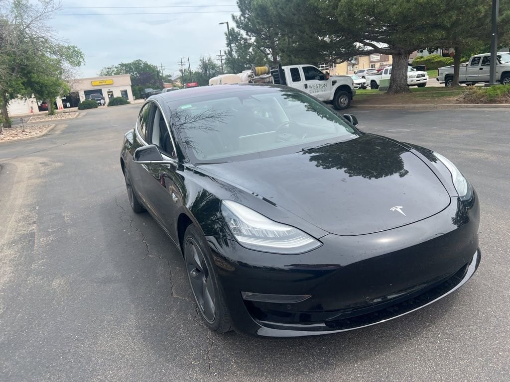 Used 2019 Tesla Model 3 Mid Range