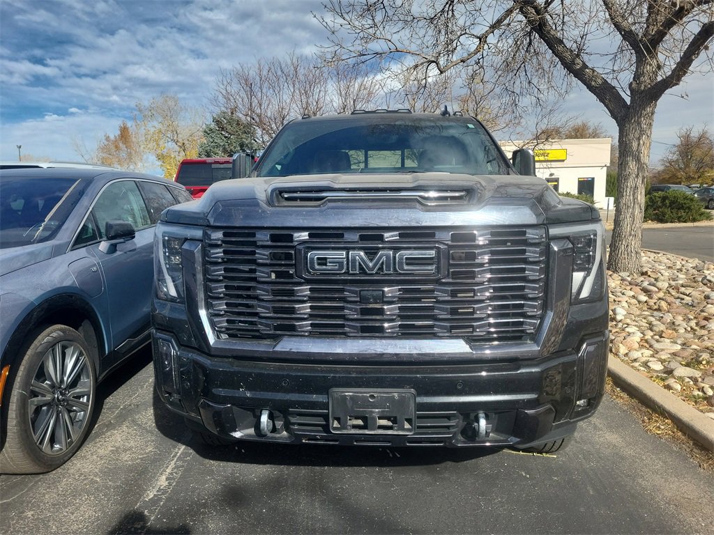 2024 Gmc Sierra 3500 HD Denali Ultimate photo 2