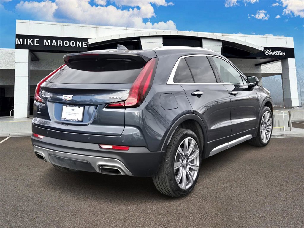 2021 Cadillac XT4 Premium Luxury photo 3