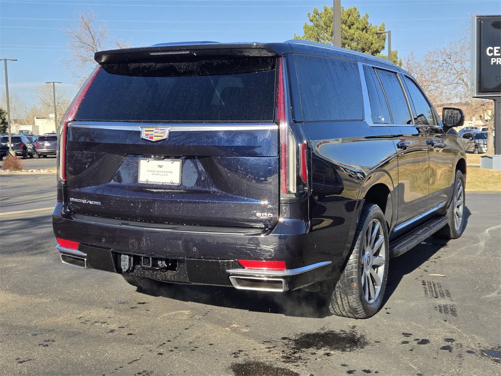2022 Cadillac Escalade ESV Premium Luxury Platinum photo 3