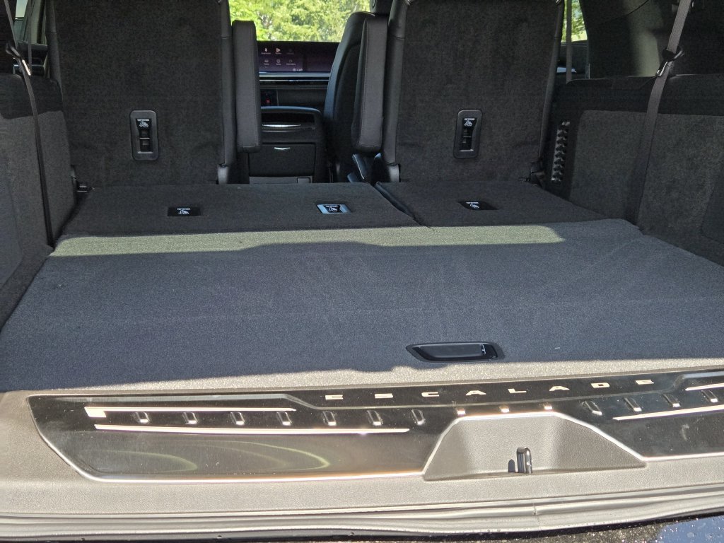 2026 Cadillac Escalade ESV Luxury - Photo 20