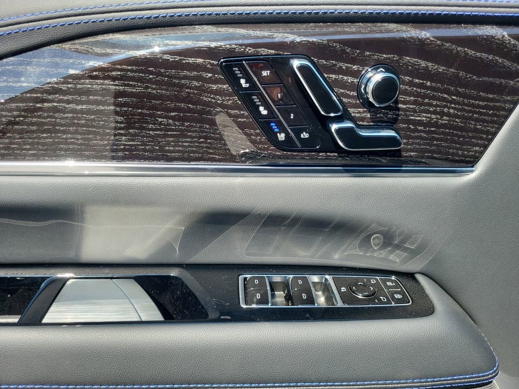 2026 Cadillac Escalade IQ Luxury - Photo 10