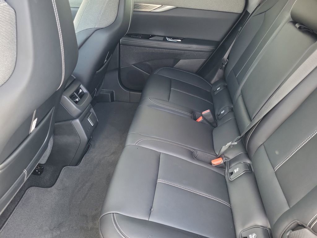 2026 Cadillac OPTIQ Sport - Photo 24