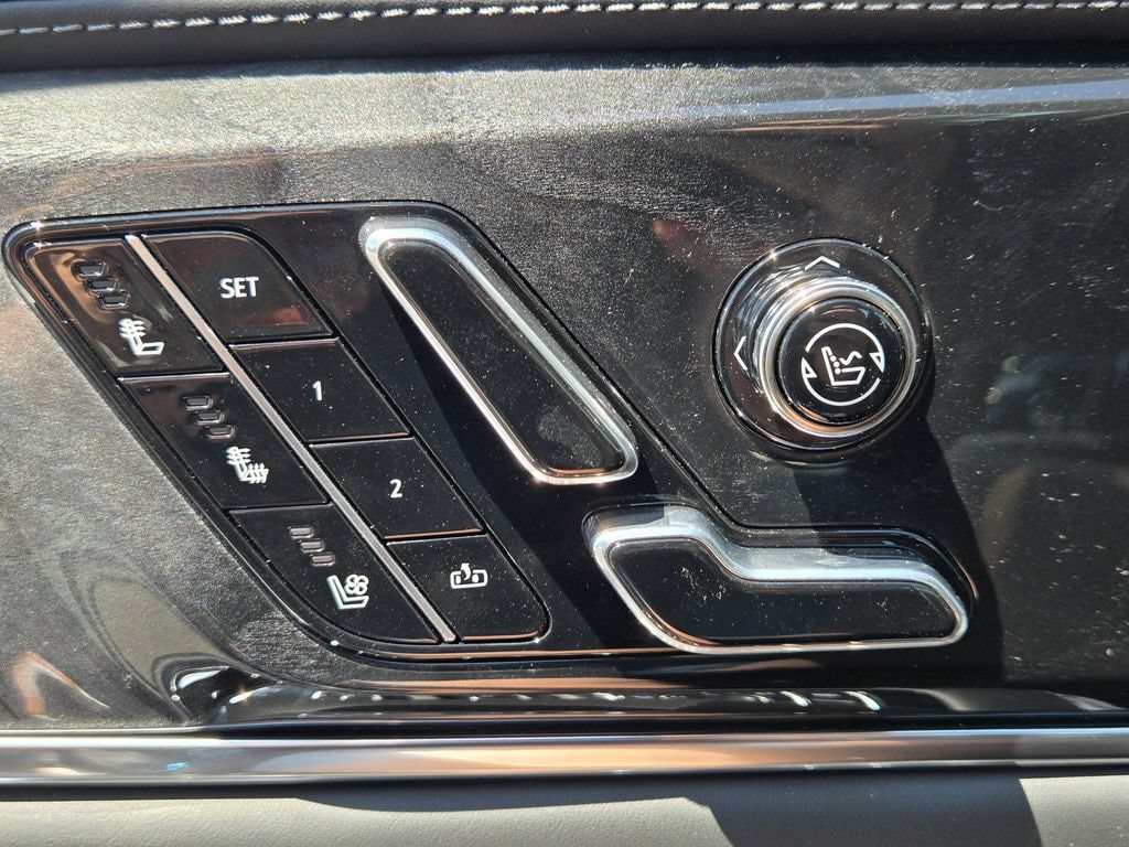2026 Cadillac Escalade IQL Premium Sport - Photo 13