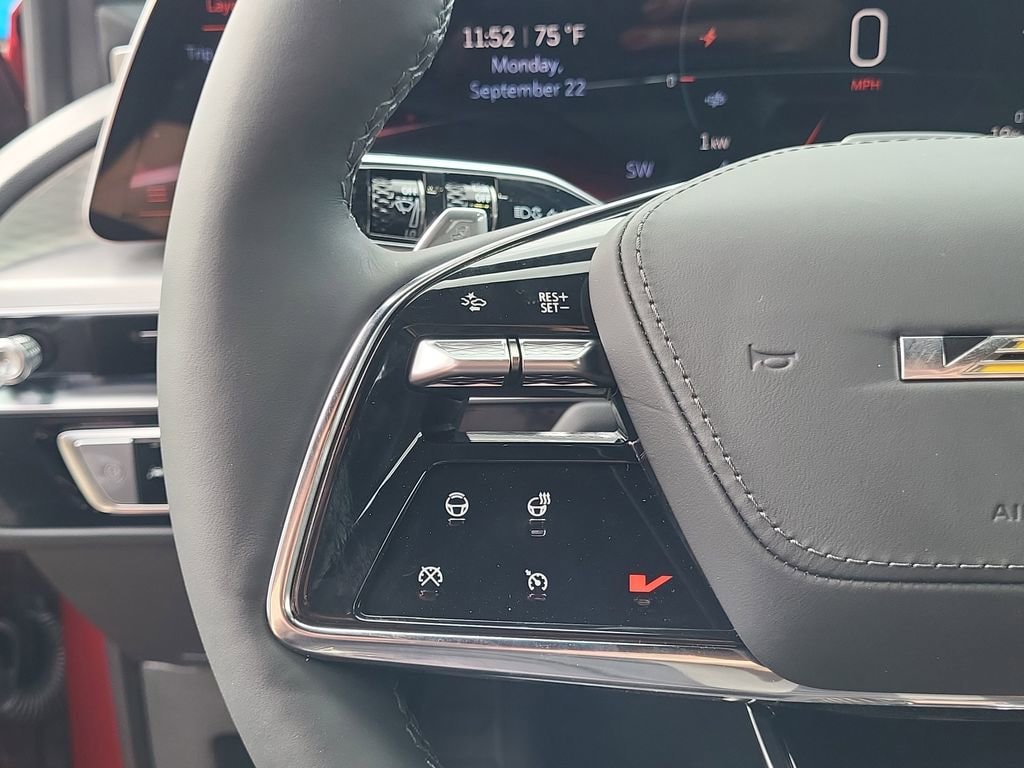 2026 Cadillac LYRIQ V Premium - Photo 14