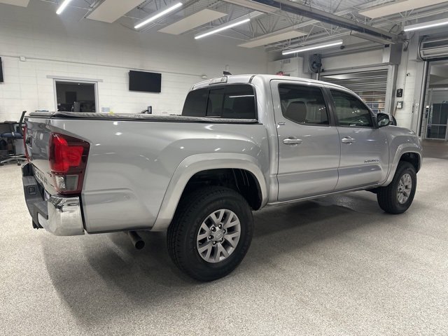 2019 Toyota Tacoma SR5 V6 photo 4