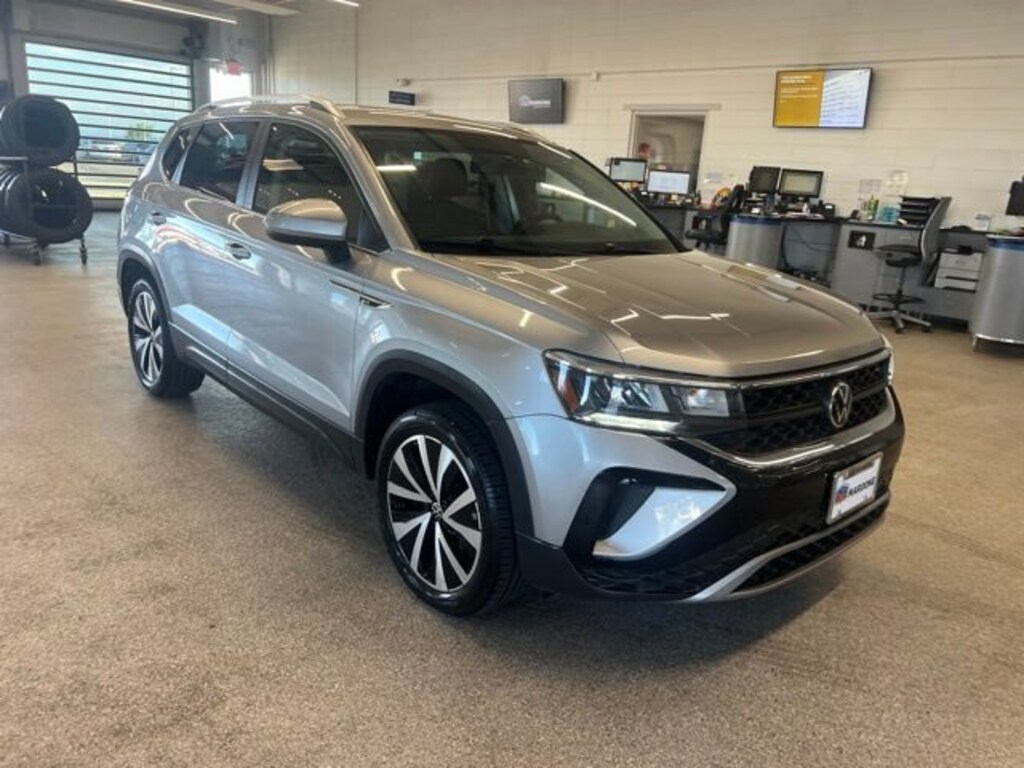 Used 2022 Volkswagen Taos 1.5T SE 4MOTION SUV