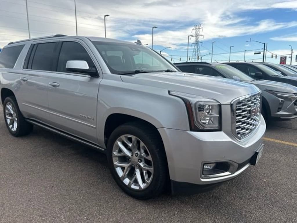 Used 2019 GMC Yukon XL Denali SUV