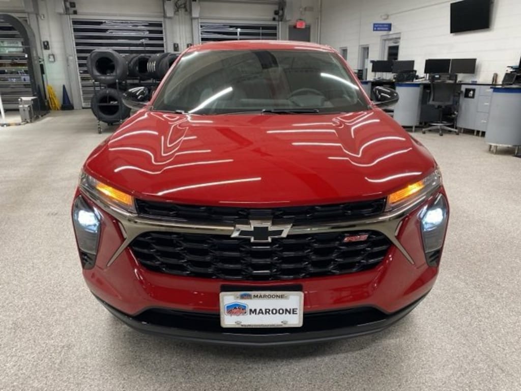 New 2026 Chevrolet Trax 1RS SUV