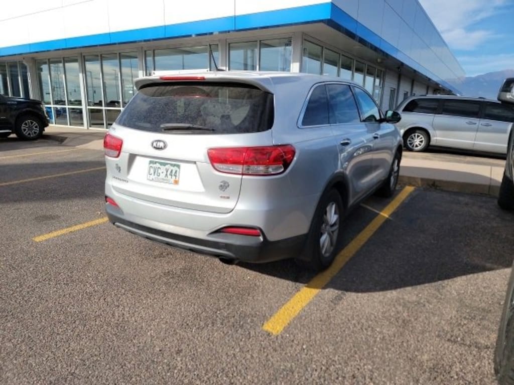 Used 2017 Kia Sorento 2.4L L SUV