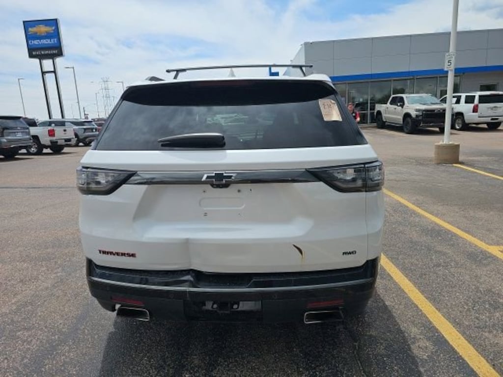Used 2020 Chevrolet Traverse Premier SUV