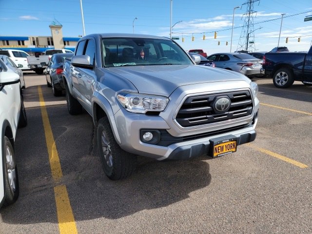 2019 Toyota Tacoma SR5 V6 photo 3