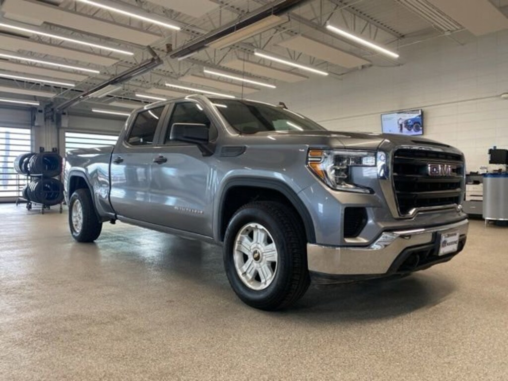 Used 2020 GMC Sierra 1500 4WD Crew Cab Standard Box Truck Crew Cab