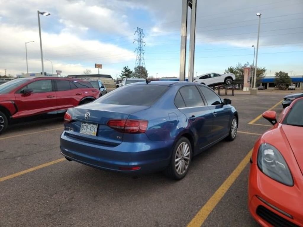 Used 2016 Volkswagen Jetta 1.8T SEL Sedan