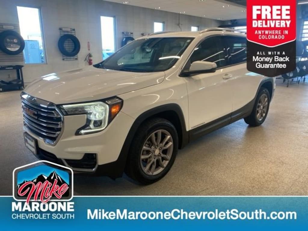 Used 2024 GMC Terrain SLT SUV