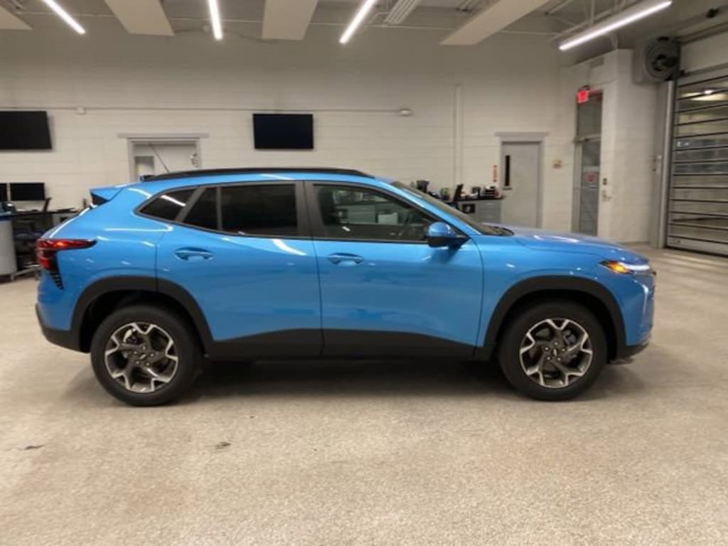 New 2026 Chevrolet Trax LT SUV