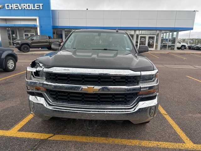 Used 2018 Chevrolet Silverado 1500 LT with VIN 3GCPCREC5JG228330 for sale in Colorado Springs, CO